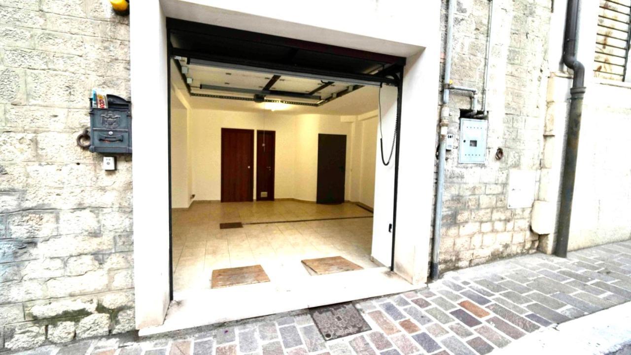 Ch Suite & Privateparking - Corso 18 Agosto - Apartment ポテンツァ エクステリア 写真